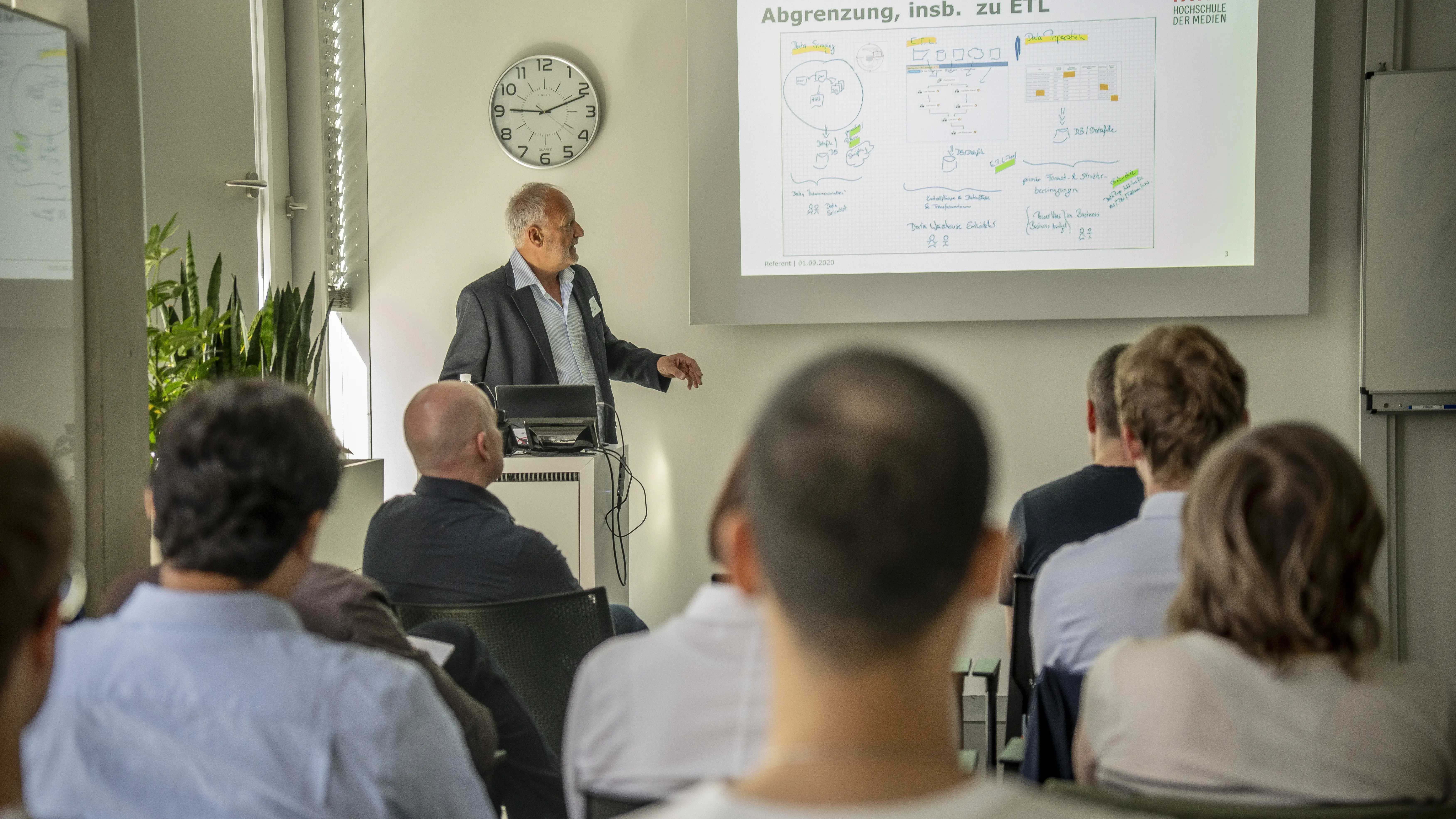 Professor Lehmann bei seiner Session am Data Science Day Mai 2026